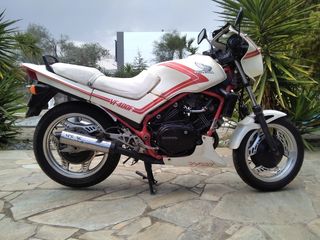 Honda VF 400 1983 1310 HONDA MOTOR-thumb-2