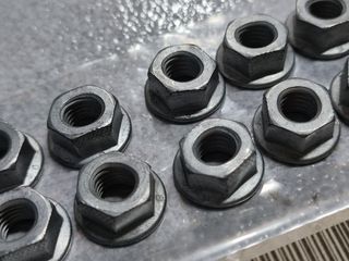 Παξιμάδια (12) M8 BMW E21 E30 E36 E12 E23 E28 E34 E24 E31 E32 -thumb-1