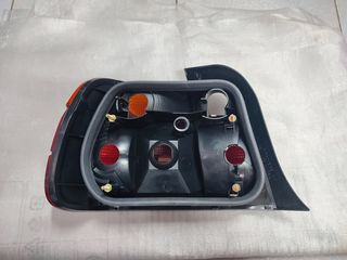 Πίσω φανάρι δεξιά BMW E36 Compact-thumb-6