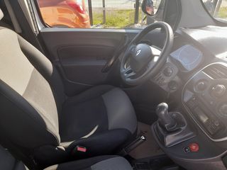 Κλούβα Renault 2019 1.5 dci   euro 6 ..118000κμ 3 καθισματα-thumb-24