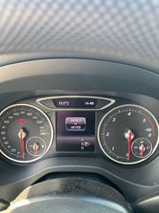 Mercedes-Benz GLA 180 2018 Diesel Progressive 7G-DCT-thumb-15