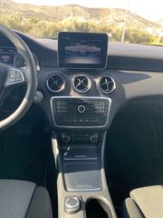 Mercedes-Benz GLA 180 2018 Diesel Progressive 7G-DCT-thumb-17