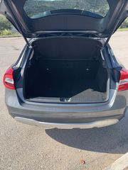 Mercedes-Benz GLA 180 2018 Diesel Progressive 7G-DCT-thumb-19