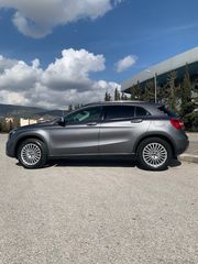 Mercedes-Benz GLA 180 2018 Diesel Progressive 7G-DCT-thumb-2