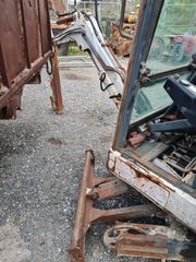 Εκσκαφάκι (διαβολάκι) Bobcat 2000 320 Ανταλλακτικα -thumb-1