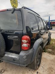 Jeep Cherokee 2005-thumb-3
