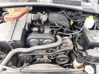 Jeep Cherokee 2005-thumb-8