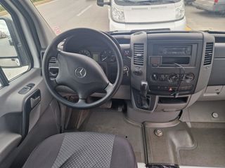 Mercedes-Benz Sprinter 2010 214 AUTO AMEA LIFT-thumb-9