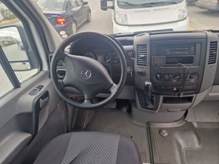 Mercedes-Benz Sprinter 2010 214 AUTO AMEA LIFT-thumb-10