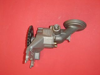 ΑΝΤΛΙΑ ΛΑΔΙΟΥ VW GOLF/JETTA '86-'95, POLO '82-'94, VENTO '92-'95 	030115105E 		-thumb-2