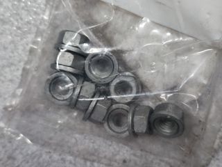Παξιμάδια (10)  BMW E30 E34 E32 E38 Z1 E31-thumb-1
