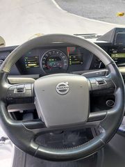 Volvo 2017 FH 460 MEGA_16050-thumb-10