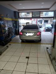 Mercedes-Benz C 200 2019 AVANTGARDE-thumb-1