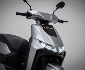 Yadea 2026 T9 / ΜΕ 30% ΠΡΟΚ 12 ΜΗΝΕΣ ΑΤΟΚΟ ΔΙΑΚΑΝΟΝΙΣΜΟ-thumb-5