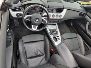 Bmw Z4 2010-thumb-1