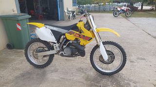 Suzuki RM 250 2000-thumb-2