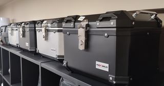 ΜΠΑΓΚΑΖΙΕΡΑ ΤΕΤΡΑΓΩΝΗ 42L ΑΣΗΜΙ + ΜΑΥΡΗ MAXIMUS ΜΕ ΜΑΞΙΛΑΡΙ!!-thumb-2