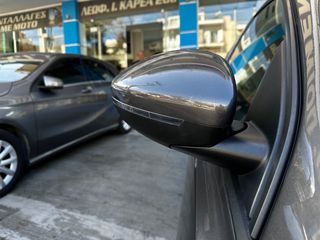 Peugeot 308 2018-thumb-8