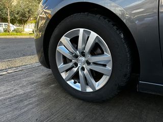 Peugeot 308 2018-thumb-10