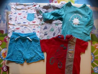 Διάφορα βρεφικά ρούχα, ηλικίας από νεογέννητο έως 18 μηνών, 15 κομμάτια συνολικά, σε πολύ καλή κατάσταση