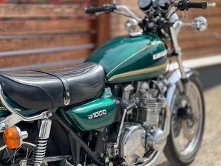 Kawasaki Z 1000 1977-thumb-2