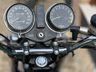 Kawasaki Z 1000 1977-thumb-10