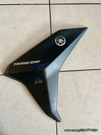 ΔΕΞΙ ΦΕΡΙΝΓΚ (FAIRING) TRACER 900