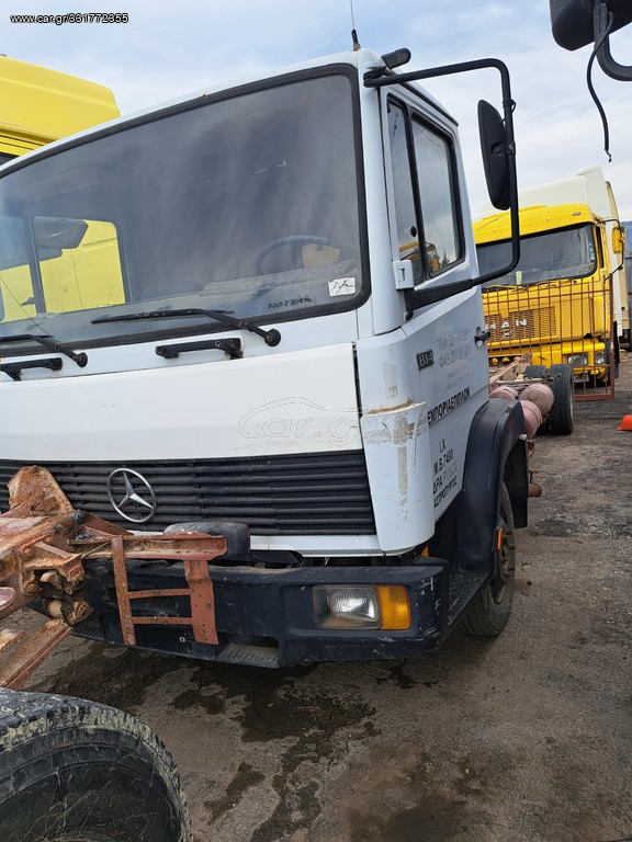 Σασί Mercedes-Benz 1996 Διάφορα ανταλλακτικά από 814
