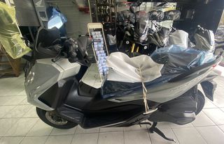 Honda Forza 350 2024 Smart Top Box