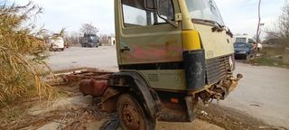 Σασί Mercedes-Benz 1990 814  6κυλινδρο-thumb-1