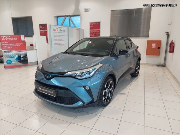 Toyota C-HR '21 C-LUB BI-TONE 2.0cc 180ps