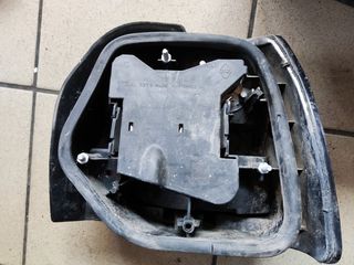 ΦΑΝΟΣ ΠΙΣΩ (L) RENAULT 19 4ΠΟΡΤΟ 92-95-thumb-1