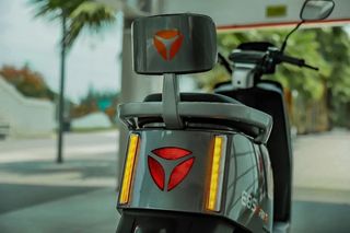 Πόλης Yadea 2026 E8S LITE 25 Km/h Χωρίς δίπλωμα οδήγησης-thumb-16