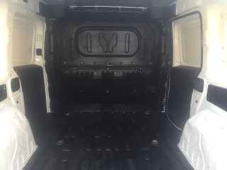 Opel Combo 2017-thumb-10