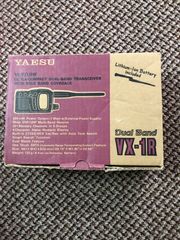 YAESU VX-1R ( ΠΩΛΕΙΤΑΙ ΜΟΝΟ ΤΟ ΚΟΥΤΙ )