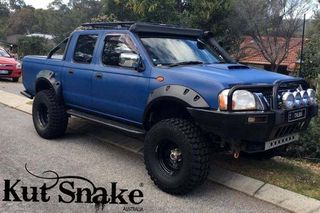 Φρύδια τροχών Kut Snake Nissan Navara D22 1997+