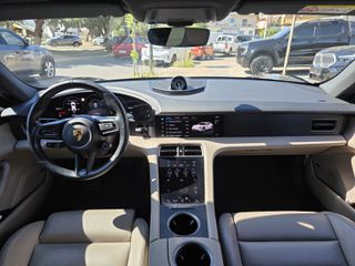 Porsche Taycan 2021 Cross Turismo 4S-thumb-8
