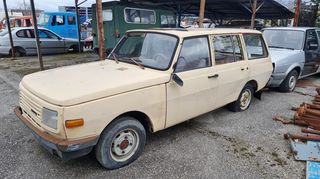 Wartburg '86 351 station wagon