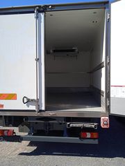 Ψυγείο Mercedes-Benz 2016 ATEGO 818-thumb-4