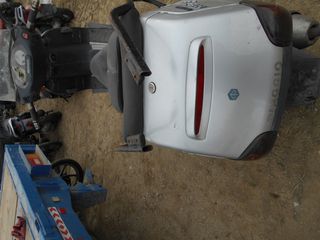 PIAGGIO SUPER HEXAGON 125 GTX -thumb-2