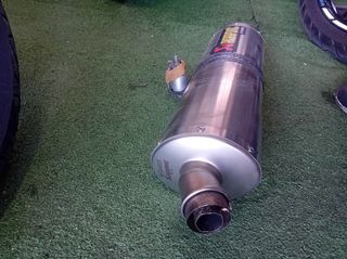 YAMAHA YZF-R1/R6 ΤΕΛΙΚΟ ΕΞΑΤΜΙΣΗΣ AKRAPOVIC-thumb-1