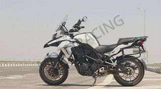 Benelli TRK 502 2026-thumb-3