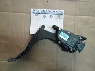  ΠΕΤΡΟΠΟΥΛΟΣ ΠΕΤΑΛΙ ΓΚΑΖΙΟΥ VOLKSWAGEN NEW BEETLE 2002-2010 6Q1721503C