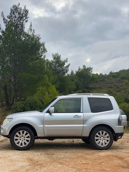 Mitsubishi Pajero '07  3.8 V6 Instyle Automatic