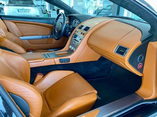 Aston Martin DB9 2006 VOLLANTE-thumb-19