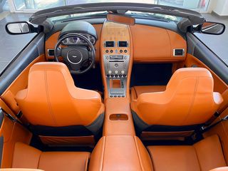 Aston Martin DB9 2006 VOLLANTE-thumb-20