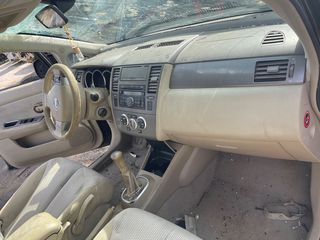 Ταμπλό κομπλε Nissan tiida 06 