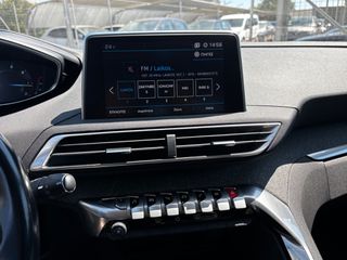 Peugeot 5008 2018 1.5 BlueHDi 130 Allure-thumb-17