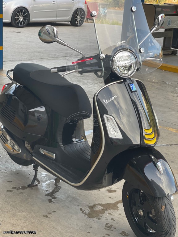 Car.gr - Vespa GTS 300 '19 Gets 300 Super Tech