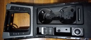 Κεντρική κονσόλα με όλα τα κουμπιά VW Golf 13-17